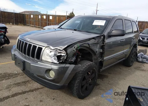 2007 Jeep Grand Cherokee Laredo z USA, uszkodzony, nr VIN 1J8GS48K87C607318